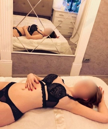 В Москве я знаю все самые зажигательные места для необычных встреч. Фото в моем профиле подтверждают мою красоту и сексуальность. У меня есть все, чтобы разбудить в тебе самые заветные желания. От нежных ласк до страстных игр - выбор за тобой. Атмосфера, которую я создаю, погрузит нас в мир наслаждения. Мои услуги - это не только физическое удовлетворение, но и незабываемое эмоциональное путешествие. Звони, чтобы узнать больше и ощутить всю горячую страсть в моих объятиях. ⭐⭐⭐⭐⭐ Марина